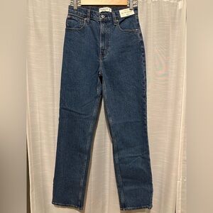 Abercrombie & Fitch 90’s Ultra High Ruse Straight Jean